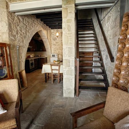 Leonidas Village Houses Goudhi Exterior foto
