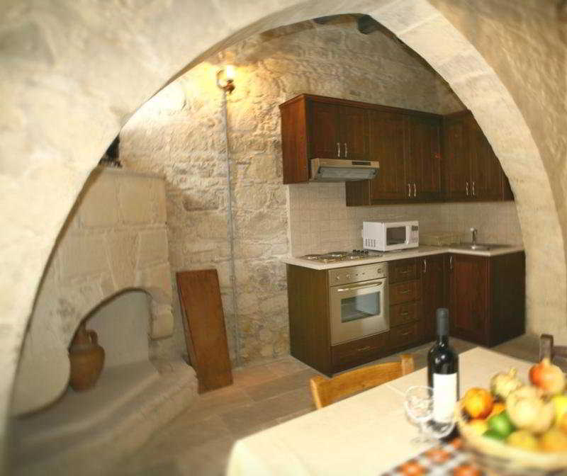 Leonidas Village Houses Goudhi Exterior foto